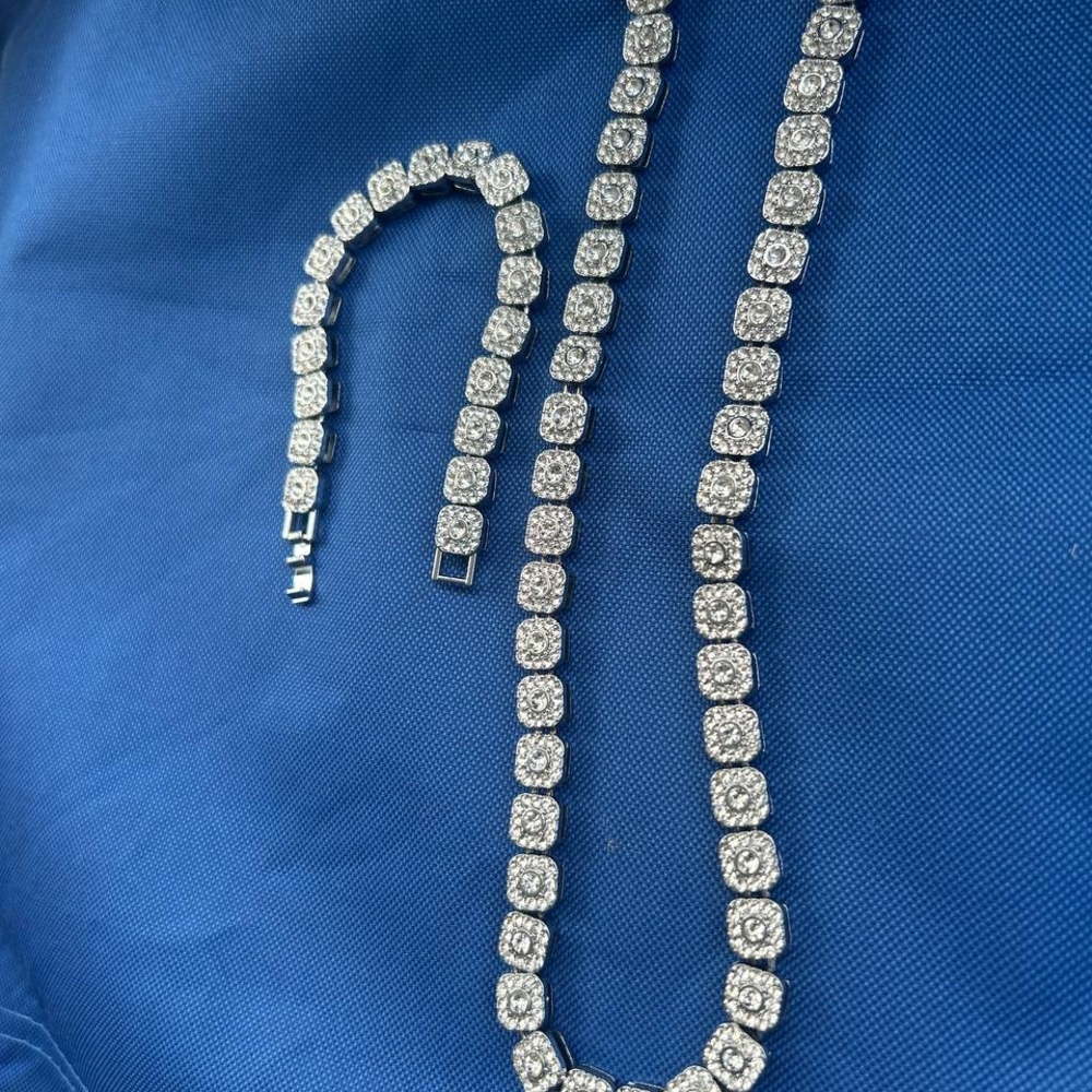 Zara Silver Necklace and Bracelet Set